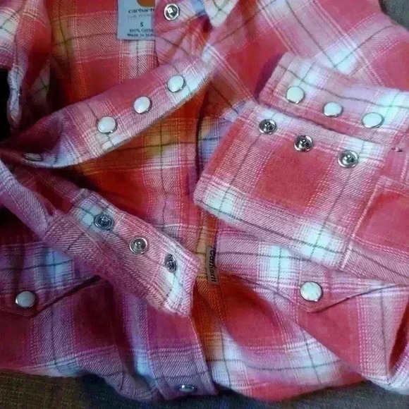 Carhartt plaid flannel - Picture 4 of 6